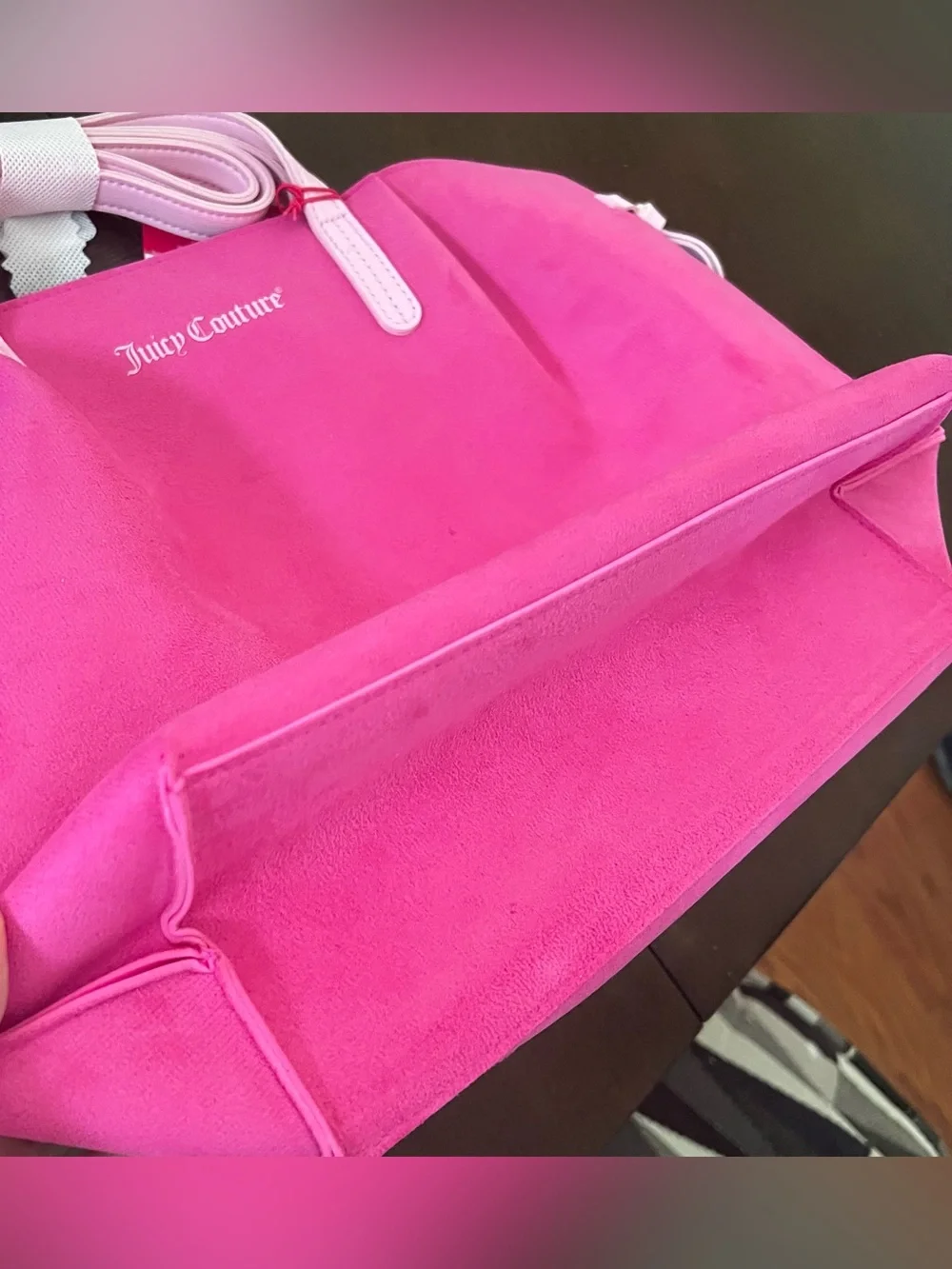 Juicy Couture set includes